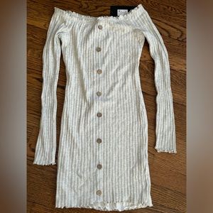 Off the shoulder dress NWT fall